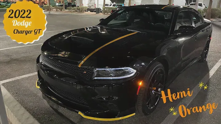 Dodge Charger GT 2022 года с пакетом Hemi Orange