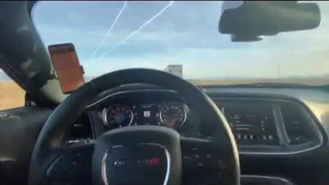 dodge challenger максимальна скорость в Аризона сша