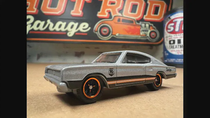 MatchBox Review - 1966 Dodge Charger and (MBX) Cargo Cart