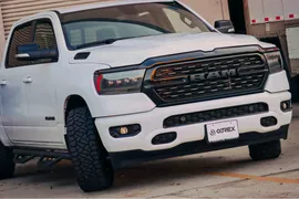 Фары Dodge Ram 2019-2023 светодиодные серии NOVA (2500 MK2 стиль) цвет Black
