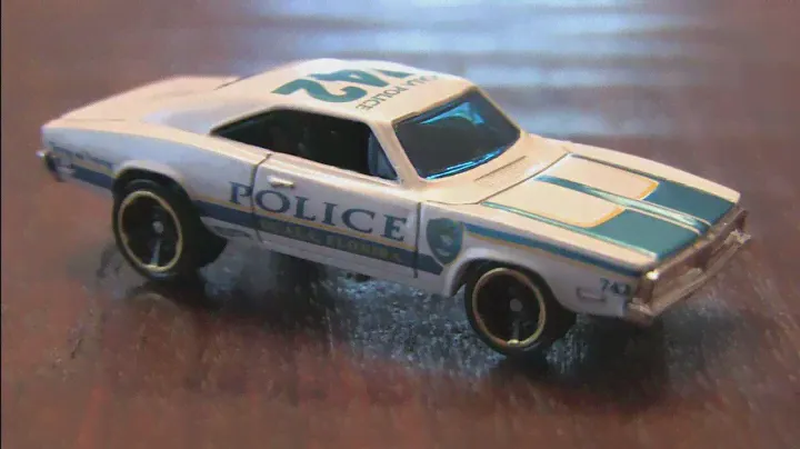 '69 DODGE CHARGER POLICE CAR Hot Wheels review