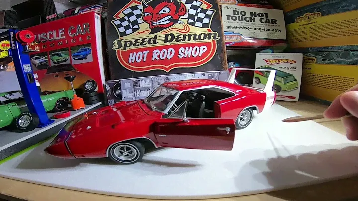 Scale 1:18 1969 Dodge Charger Daytona "426 Hemi" (Episode #15)