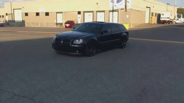 Dodge magnum srt8 burnout